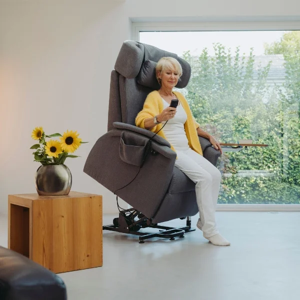 Komfortabler Relax- und Aufstehsessel